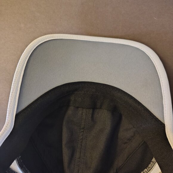 Boston Marathon Adidas Hat Cap Strap Back Black AeroReady Running Jogging - Picture 11 of 11